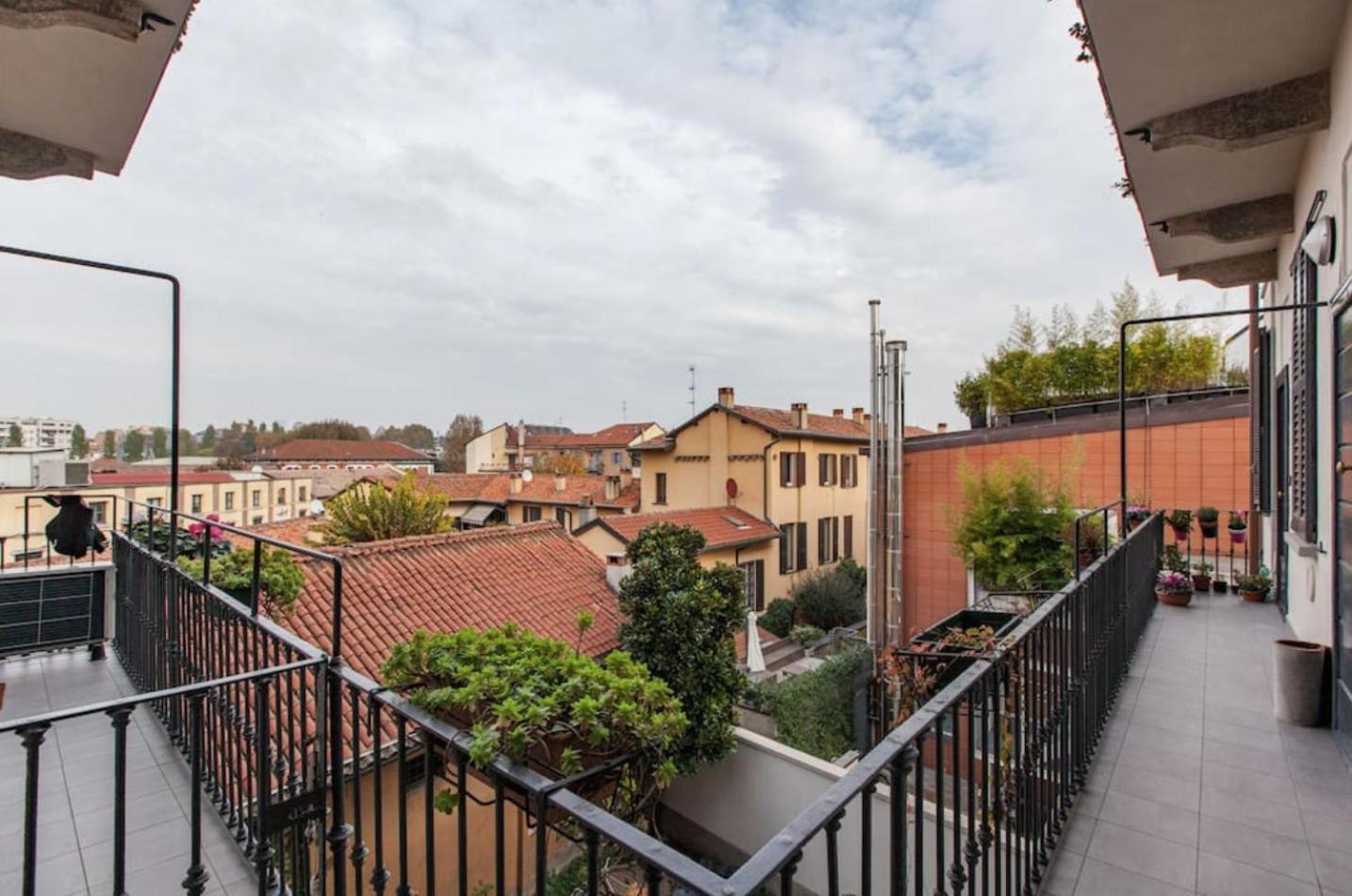 Morimondo House: Fashion&design